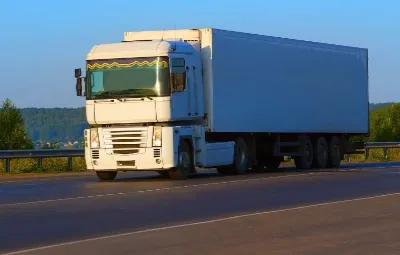 Adana ile Körfez Arası Öğrenci Eşyası Taşıma